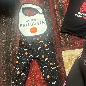 Baby Bib and leggings